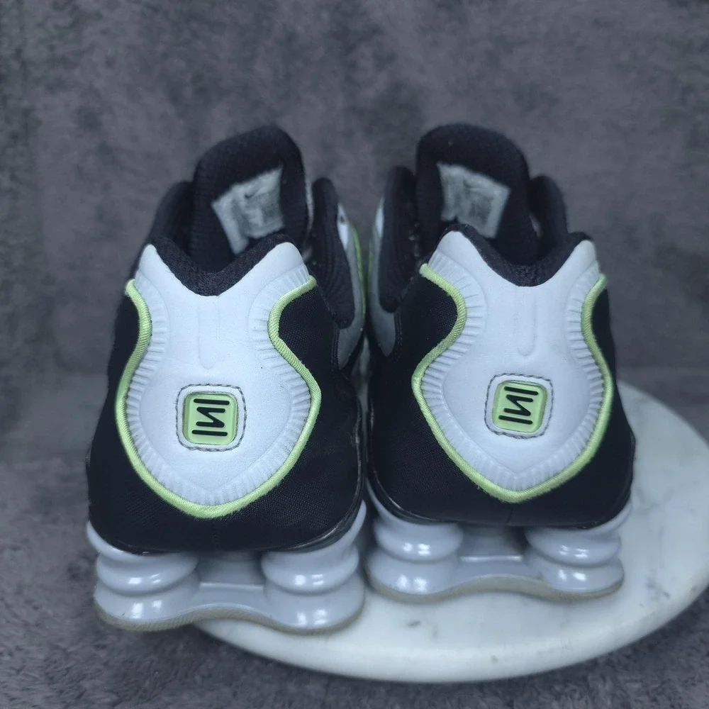Nike shox shoes